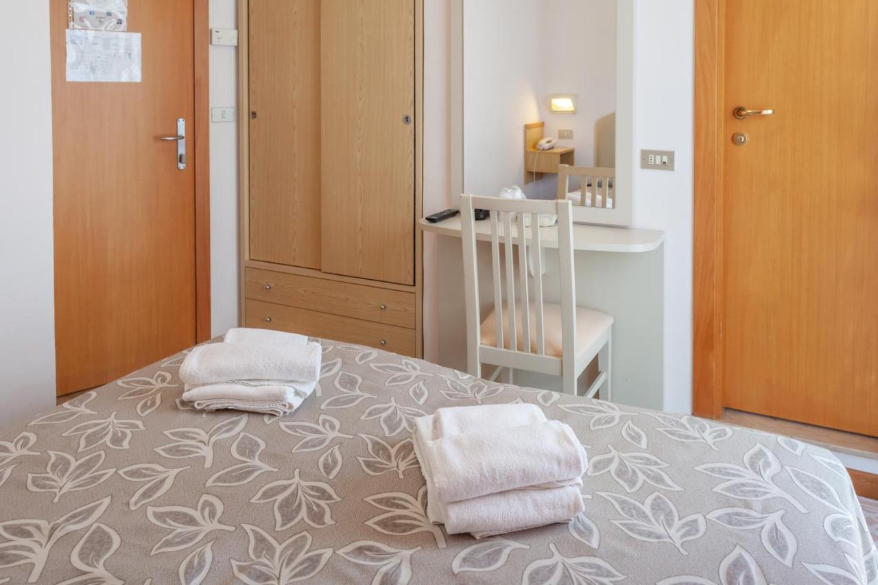 Hotel Bagli Rimini Exteriér fotografie